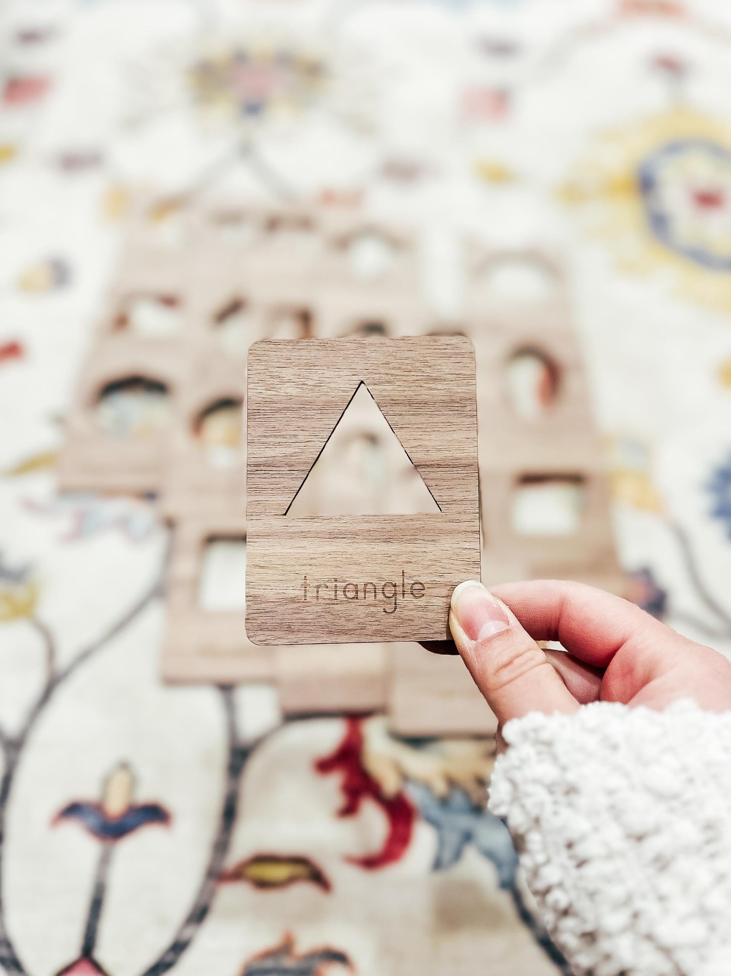 Set of 21 Montessori Wooden Shape Flash Cards | Geometric Shapes Matching Game | Learning Shape Activity | Montessori Shapes Memory Game