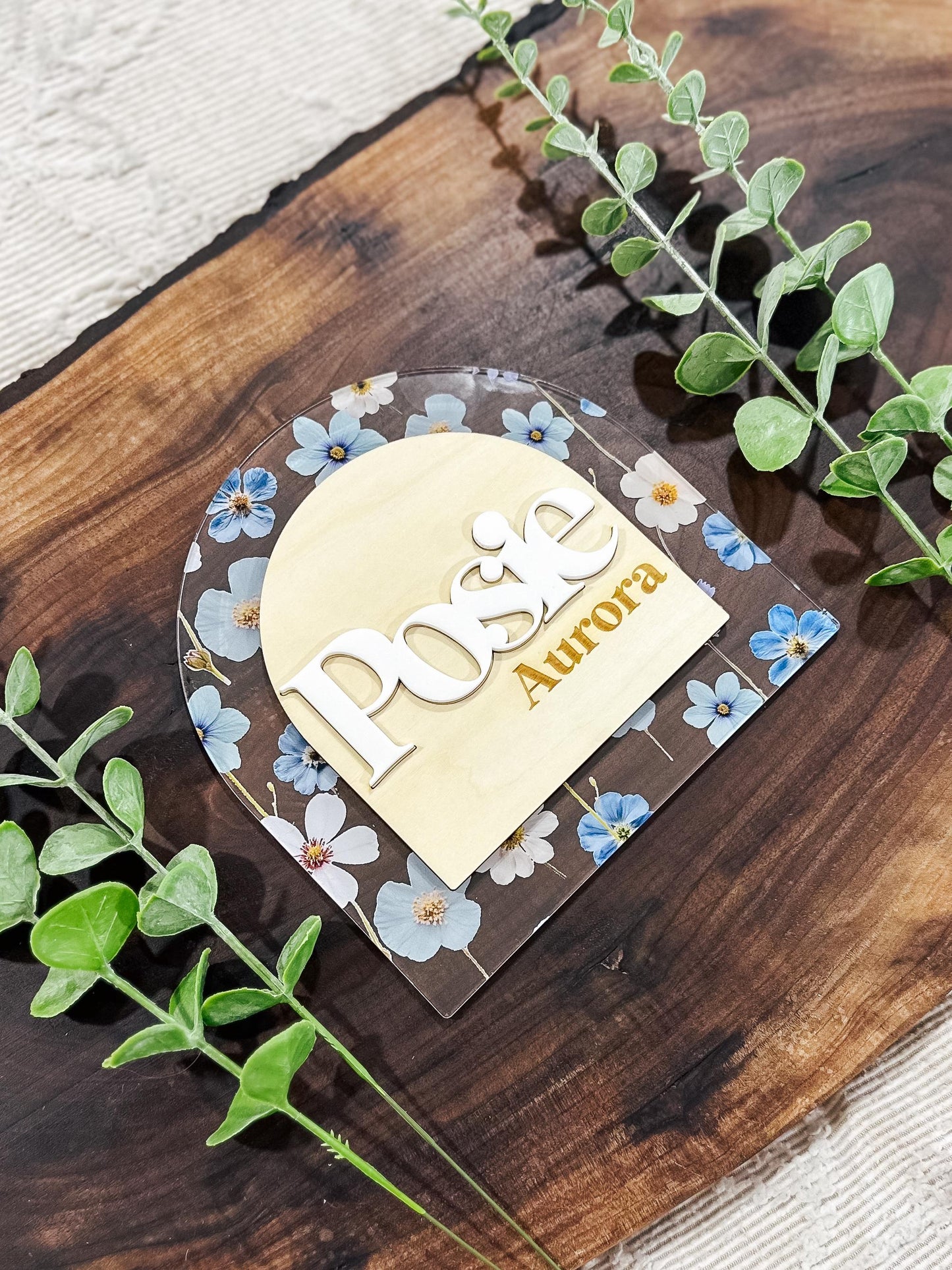 Floral Baby Name Announcement | Blue Pressed Flower Wood Baby Name Sign | Custom Baby Name Plaque | Newborn Photo Prop | Baby Shower Gift