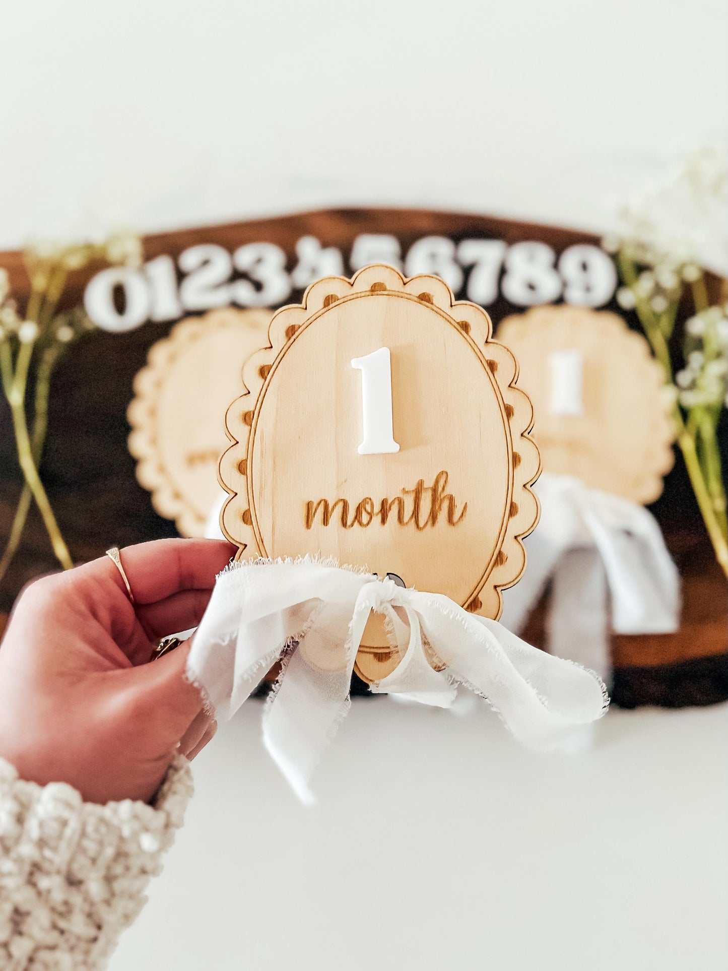 Scalloped Baby Monthly Milestone Markers | Children's Photo Prop | Monthly Milestones Sign | Baby's First Year | Boho Nursery Decor