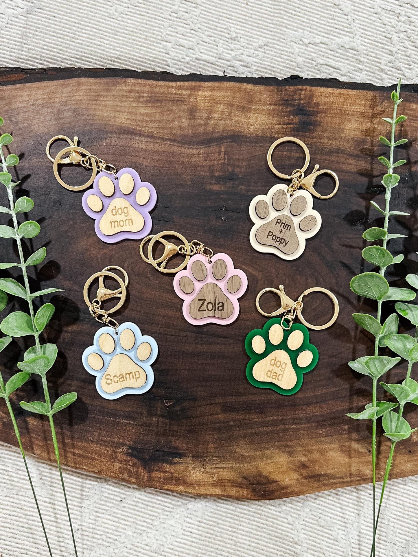 Custom Dog Paw Print Keychain | Personalized Pet Name Keychain | Backpack Tag | Bag Tag | Pet Keychain | Dog Keychain | Dog Mom Dog Dad Gift