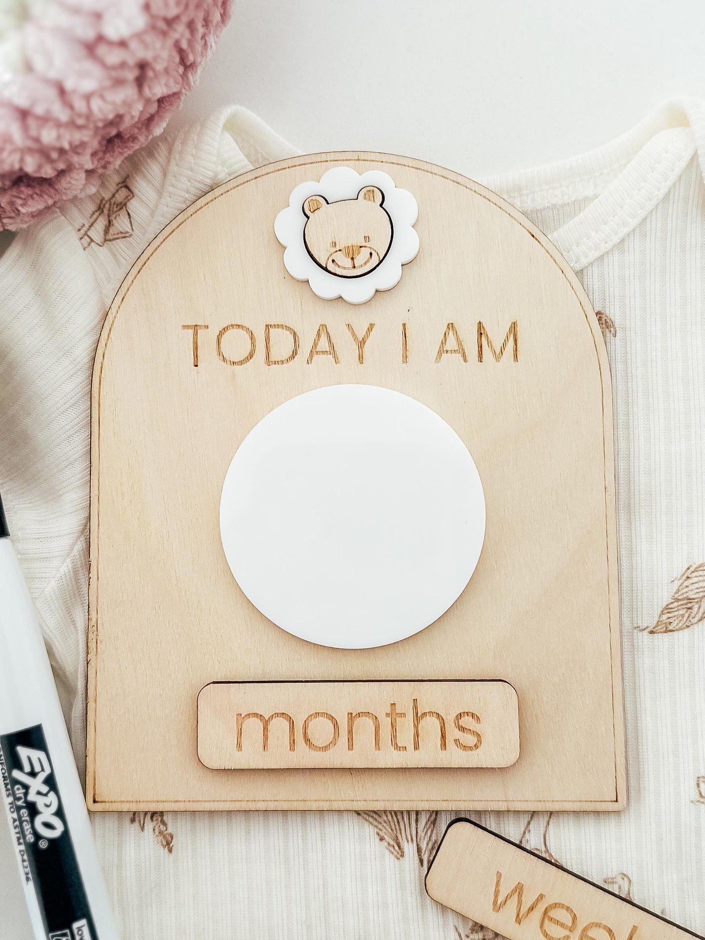 Baby Milestone Marker | Dry Erase Monthly Milestone Sign | Baby Milestone | Baby Shower Gift | Nursery Sign | Photo Prop | Baby Announcement